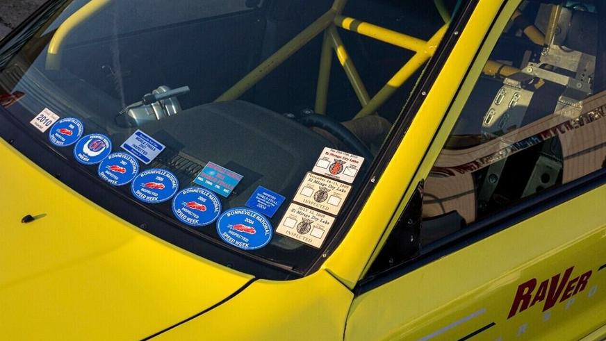 Mitsubishi Galant, способный разогнаться до 360 км/ч, выставлен на продажу