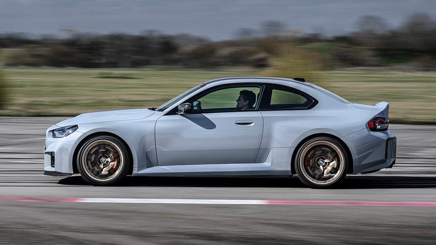 Представлен BMW M2 CS: плюс 50 сил, минус 30 кг
