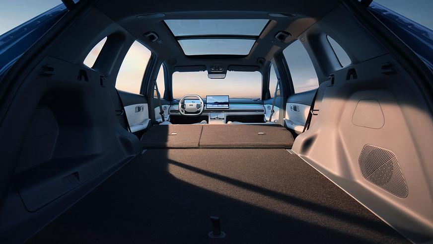 Гибридный Geely EX5 будут выпускать в Казахстане