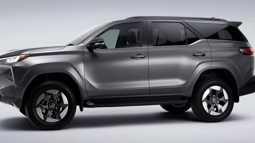 Жаңа Toyota Fortuner Таиландта жүр
