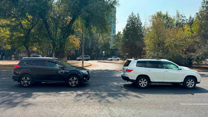 Полоса для разворота появилась на пересечении Сатпаева и Манаса в Алматы