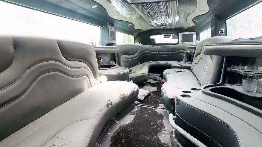 Заброшенные машины Макао