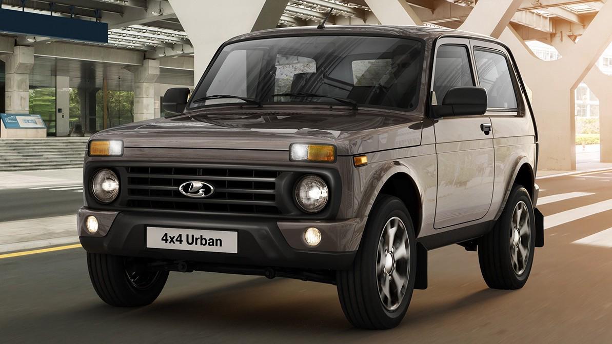 Lada Niva Urban-ның салоны қарапайым болады