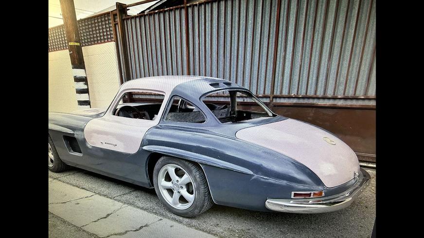 Mercedes-Benz SLK 320 превратили в 300 SL Gullwing
