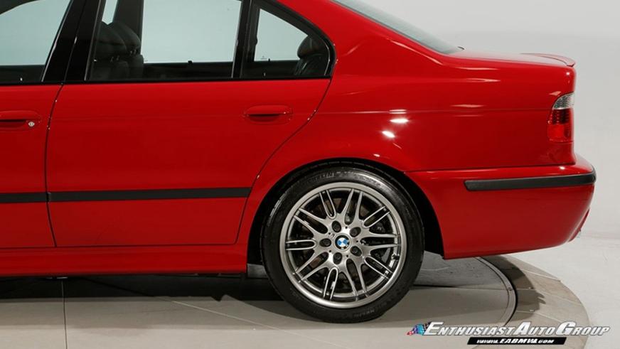 Двадцатилетний BMW M5 оценили дороже Porsche 911 Turbo