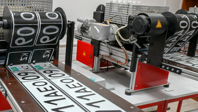 Нөмірге тапсырыс бергенде қандай әріптерді таңдауға болмайды