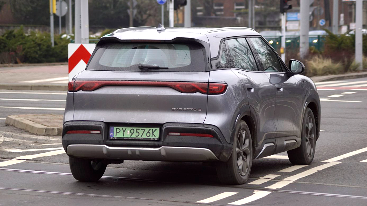 Польша Қытай көліктерінің қозғалысын шектейді