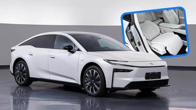 Электроседан Toyota bZ7 поступил в продажу по цене от 12.8 млн тенге