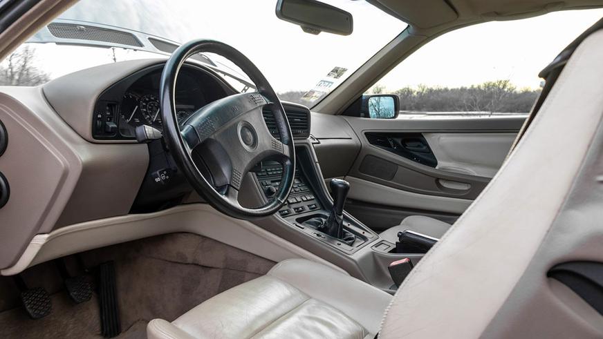 С молотка пустят BMW 850i Майкла Джордана
