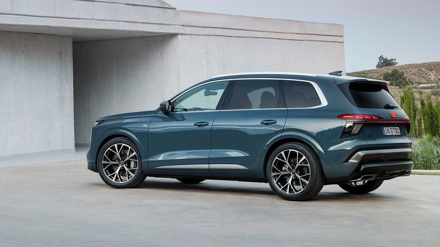 Представлено третье поколение Audi Q7