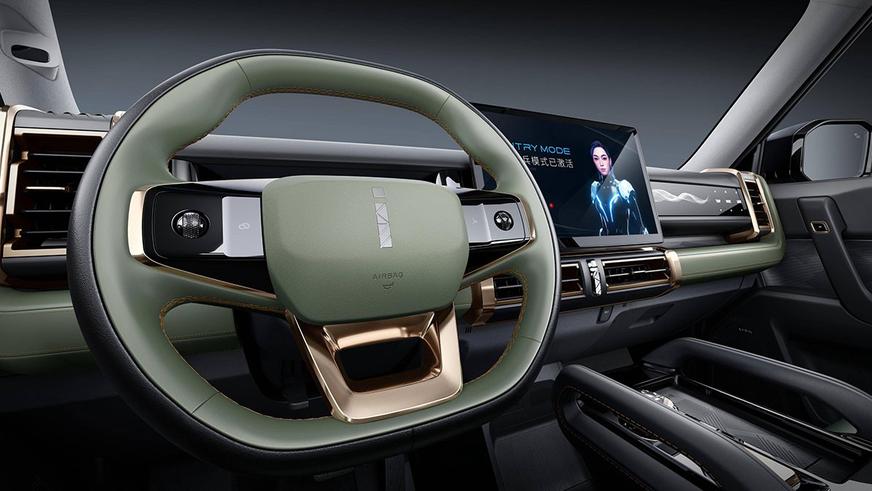 В Китае появился свой iCar — это электрический кроссовер от Chery