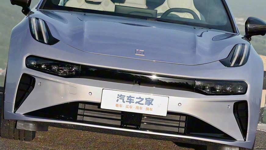 Обновлённый Zeekr 001 почти не подорожал в Китае