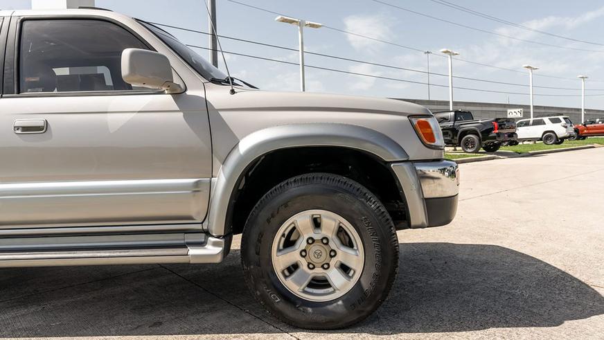 Toyota 4Runner (N180) с небольшим пробегом продают в США