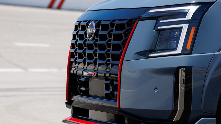 Внедорожники Nissan Armada и Patrol стали мощнее в новой версии от Nismo
