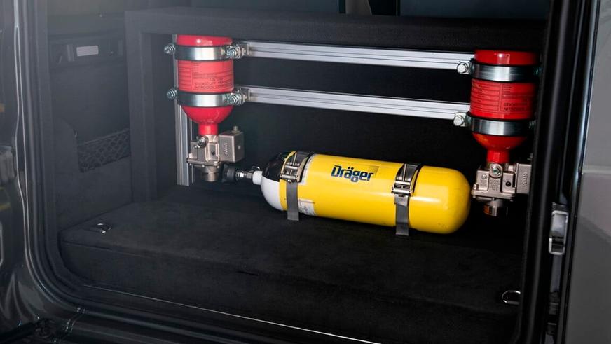 В продаже появился бронированный гелик от Brabus без пробега