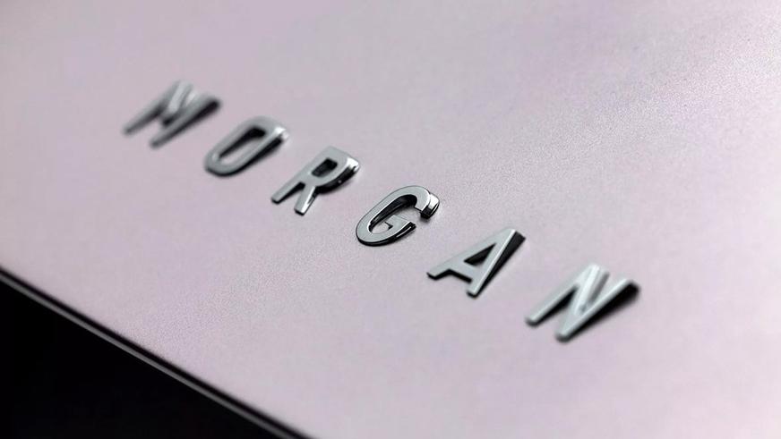 Новый флагман Morgan сохранил мотор BMW и ретродизайн