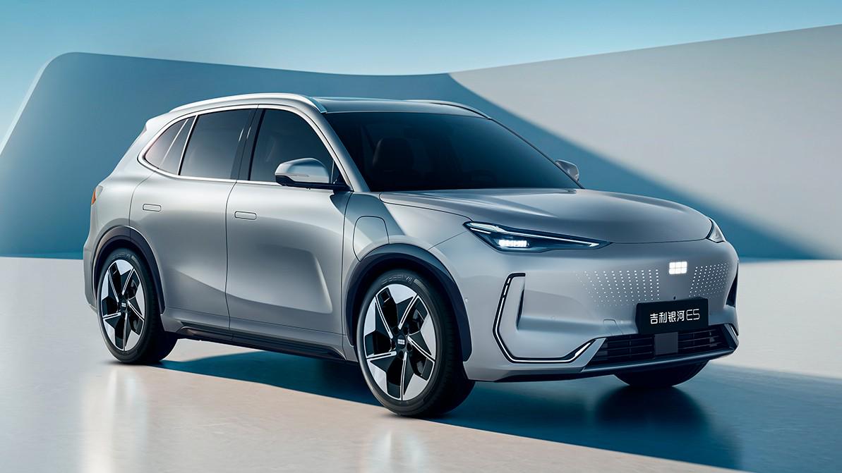 Renault будет строить новые автомобили на платформе Geely