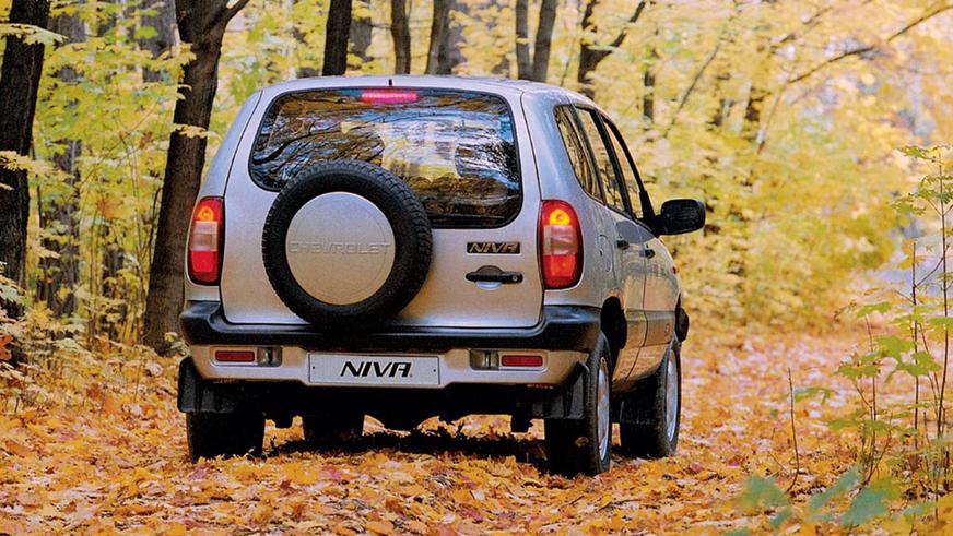 Такой могла стать Chevrolet Niva. Архивные фото