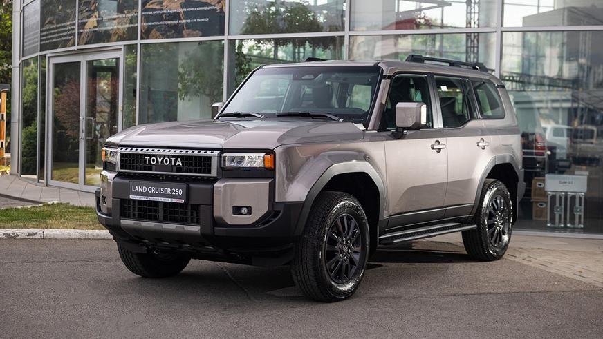 Какие самые продаваемые внедорожники в Казахстане