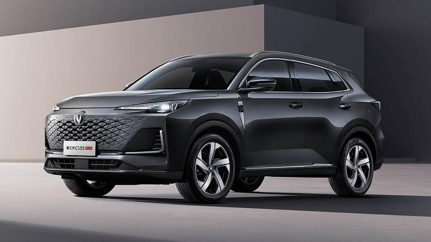 Какие новые авто от 10 млн до 15 млн пользуются интересом на Kolesa.kz