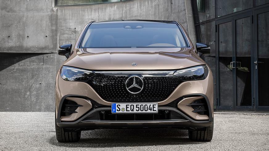 Mercedes-Benz EQE SUV появился в Казахстане официально