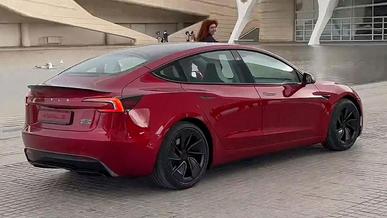 Жаңарған Tesla Model 3 Performance көшеде көзге түсті