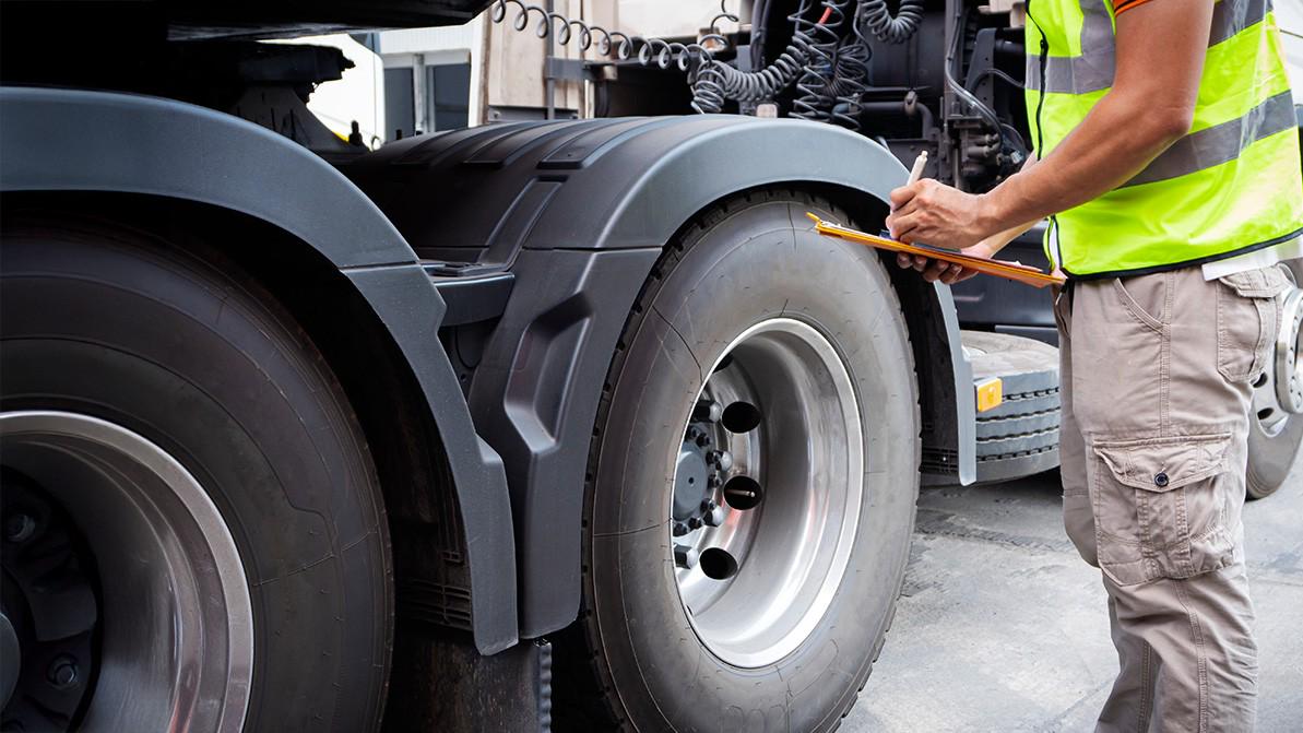 Техосмотр новых коммерческих авто планируют отменить