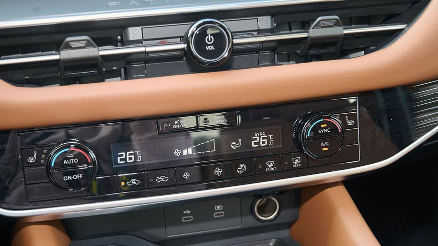 nissan-pathfinder-china-19