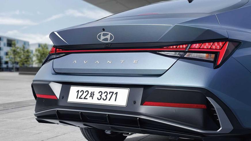 Hyundai поделилась подробностями о рестайлинге Elantra