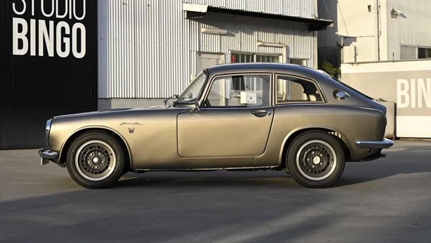 Крошечную ретро-Honda выставят на торги