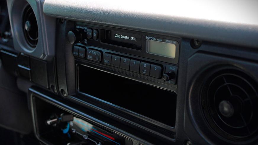 Пикап Land Cruiser c мизерным пробегом продали за 54.5 тысячи долларов