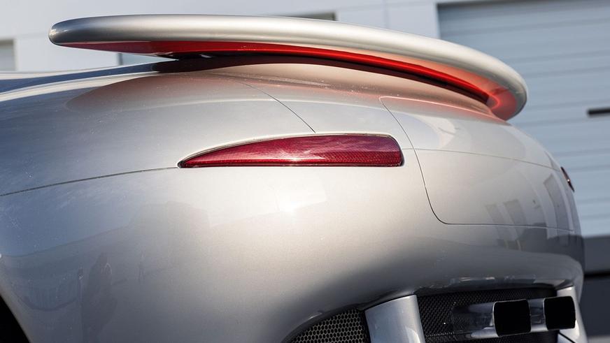 Киномодификацию Dodge Viper под названием Defender выставили на торги