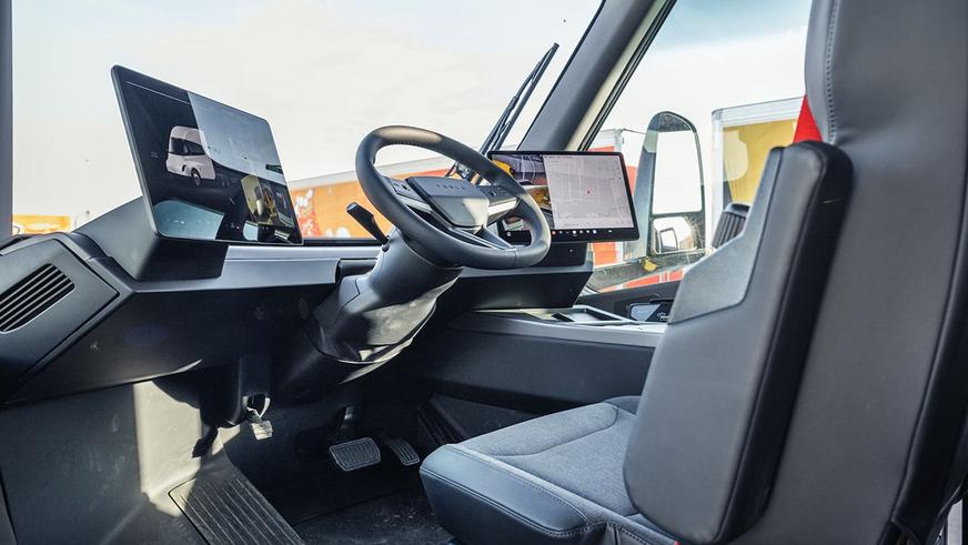 Tesla Semi в работе