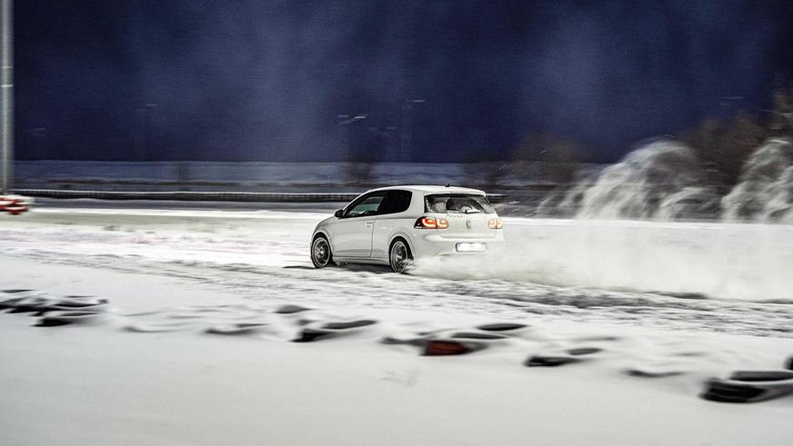 Редкие полноприводные низколёты на Kolesa.kz