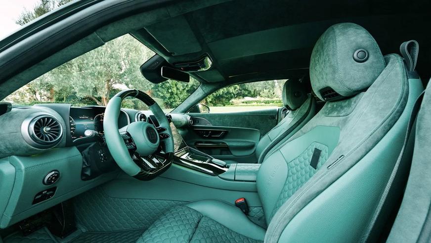 Редкий Rocket GTS от Brabus за 1 387 081 доллар