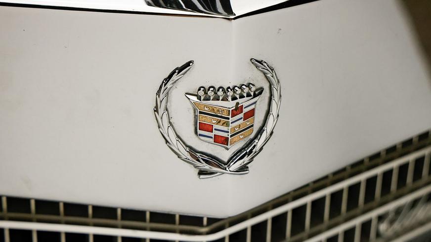 Сadillac Eldorado с рулём-эмблемой выставлен на продажу в США
