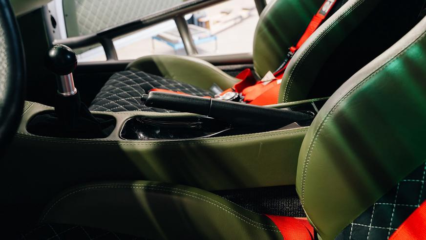 За внедорожный Porsche 911 заплатили более 443 тысяч долларов