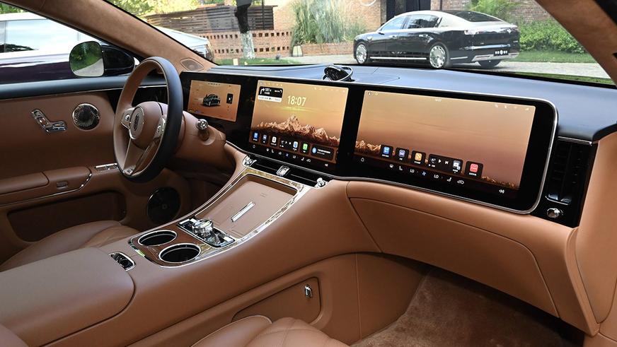 Конкурент Mercedes-Maybach от Huawei оказался дешевле, чем ожидалось