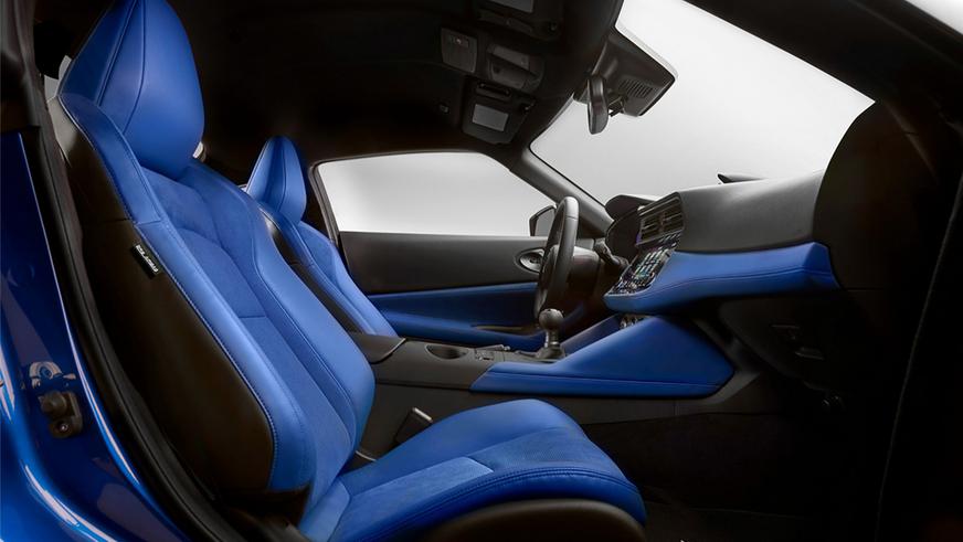 Новый Nissan Z: 400 сил и механика