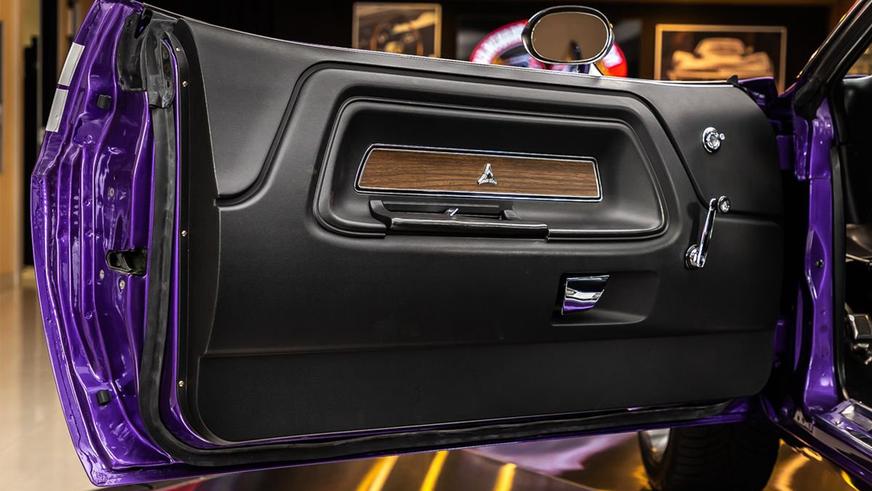 1970 Dodge Challenger: рестомод для гурманов