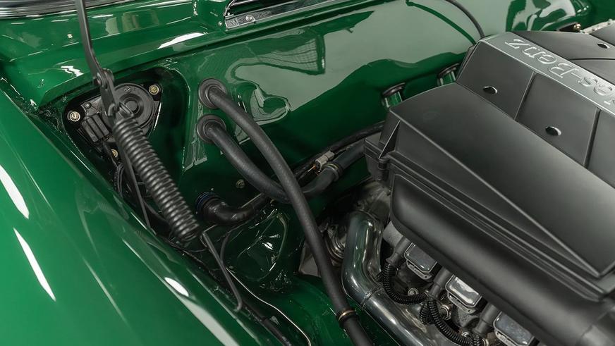 Классический Mercedes-Benz 280SE стал рестомодом за 500 000 долларов