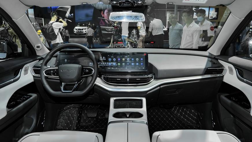 Chery запустила производство нового электрокроссовера eQ7