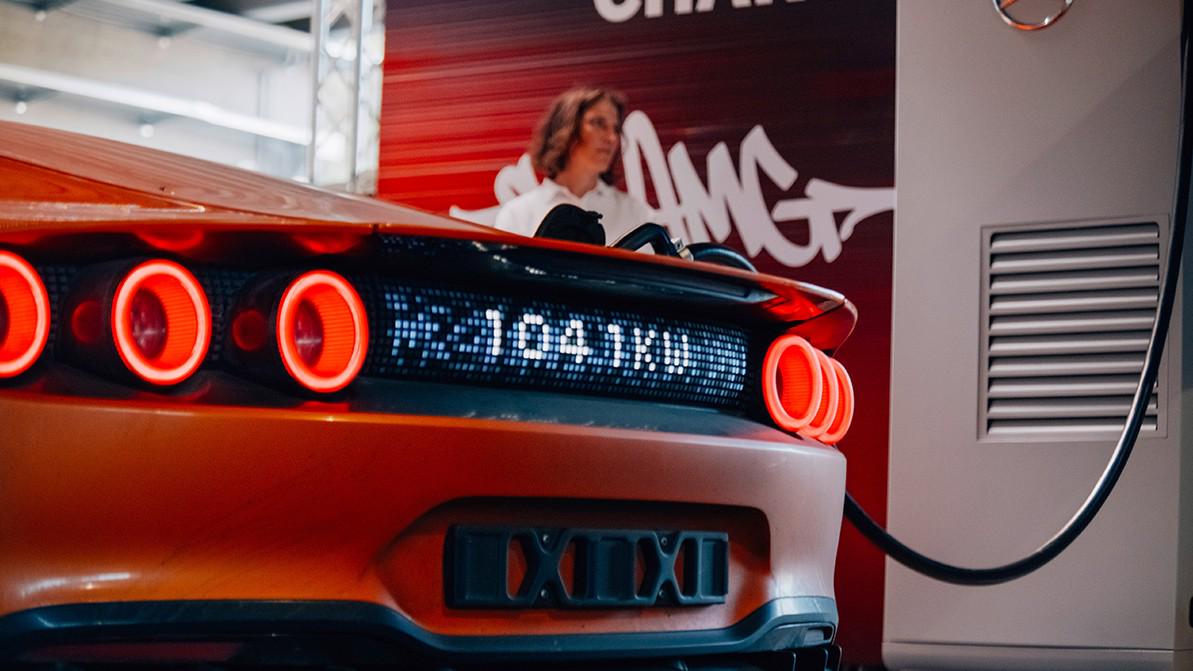 Mercedes-AMG концептісі қуаттау бойынша рекорд орнатты