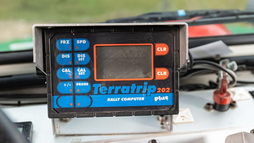 Старый Land Cruiser для «Дакара» пустят с молотка