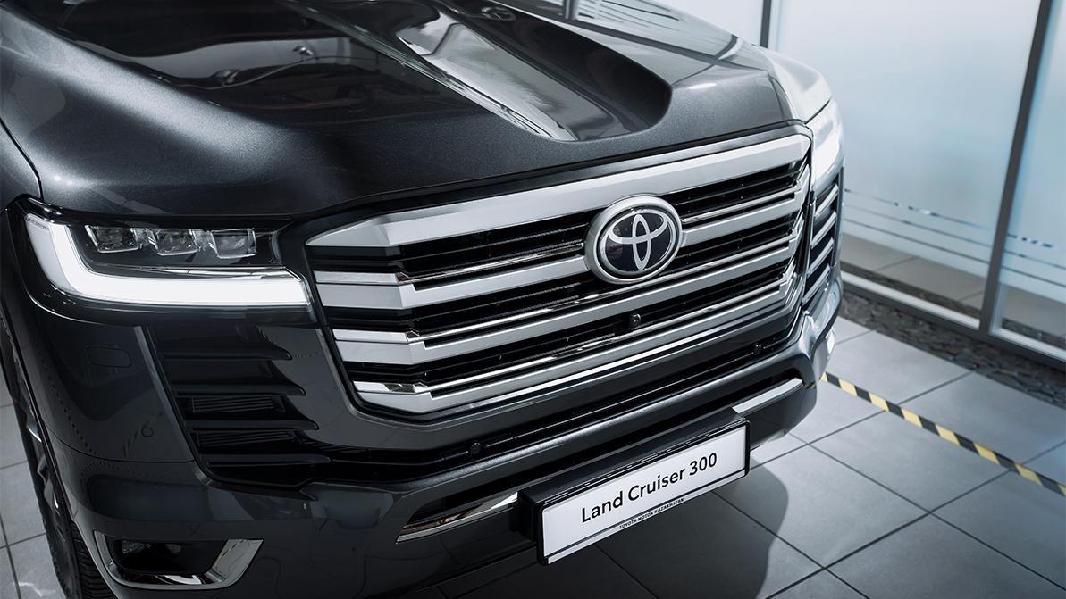 Ажиотаж вокруг Toyota Land Cruiser 300: казахстанцы раскупили все свободные машины