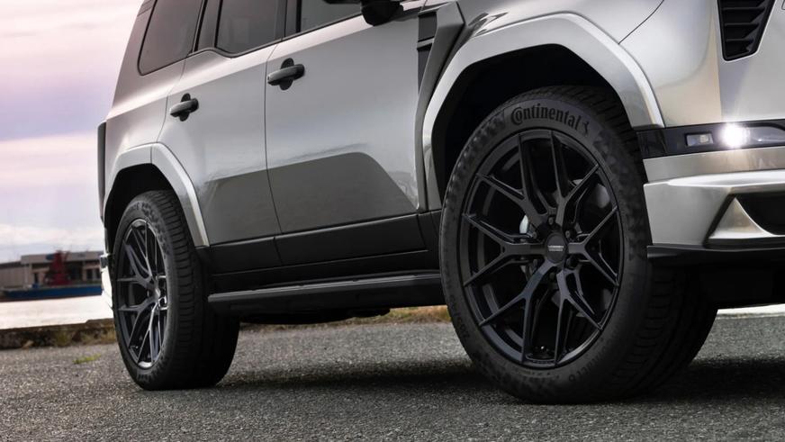 Японские тюнеры подготовили обвес для Lexus GX 550