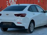 Chevrolet Onix 2024 года за 6 600 000 тг. в Семей