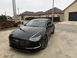 Hyundai Sonata 2021 года за 10 500 000 тг. в Кызылорда – фото 2