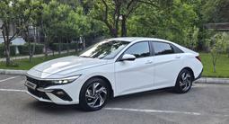 Hyundai Elantra 2024 годаfor9 700 000 тг. в Алматы – фото 5