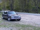 Mercedes-Benz E 220 1994 года за 1 300 000 тг. в Мерке – фото 4